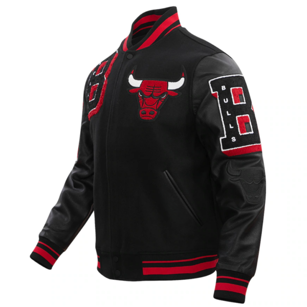 nba-chicago-bulls-mash-up-black-varsity-full-zip-jacket-for-fans-front